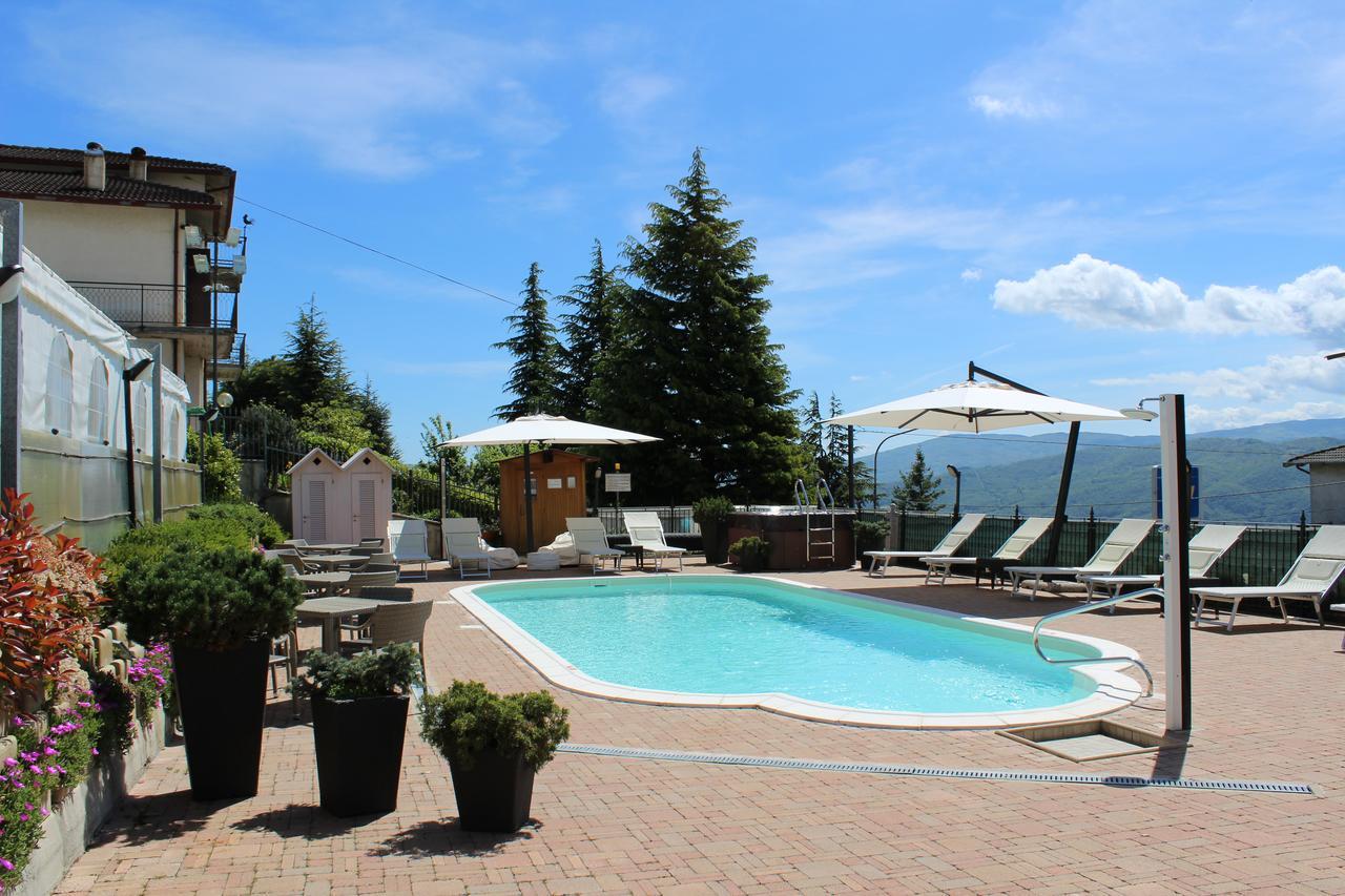 Albergo Ristorante Miramonti Toano Exterior foto
